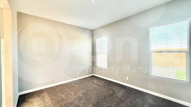 Building Photo - 40974 W Hillman Dr
