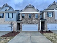Building Photo - 2618 Swan Lake Dr SW