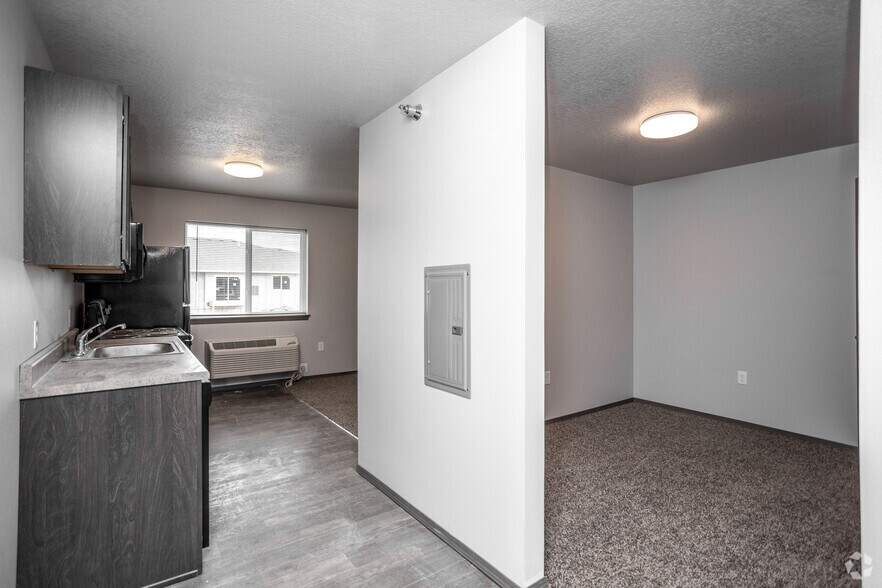 Blue Ridge Commons 1040 Blue Ridge Pl NW Altoona IA 50009 Apartment