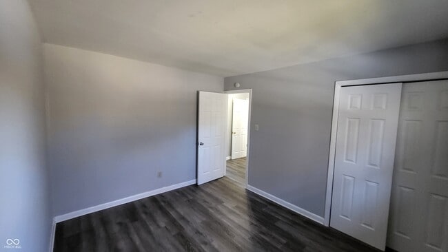 Building Photo - 2809 N Hawthorne Ln