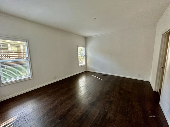 Building Photo - 54327 Pine Crest Ave