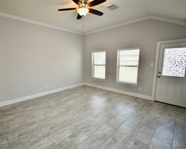 Building Photo - 18226 Willow Edge Dr