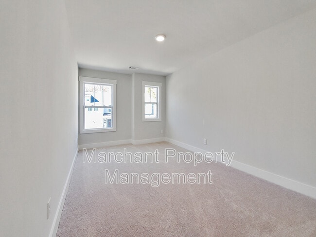 Building Photo - 63 Meteora Way