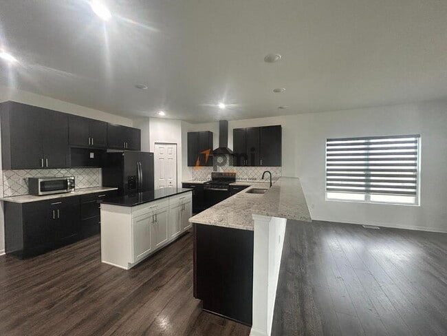 Building Photo - 5625 Burr Rdg Cir