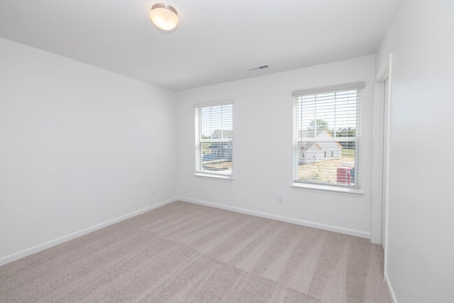 Building Photo - 4BD/2.5 House in the Stonebridge Fairways Community - AVAILABLE MAY 2026