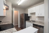 Interior Photo - Eastdale Oaks