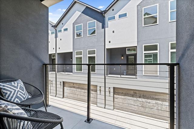 Building Photo - 4707 Virginia Ave