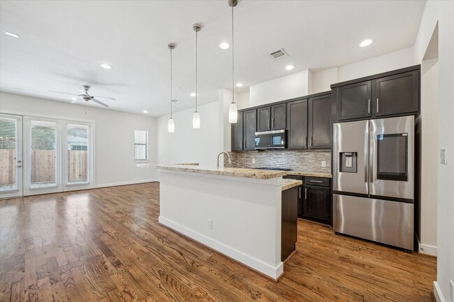 Building Photo - 4409 Schuler St