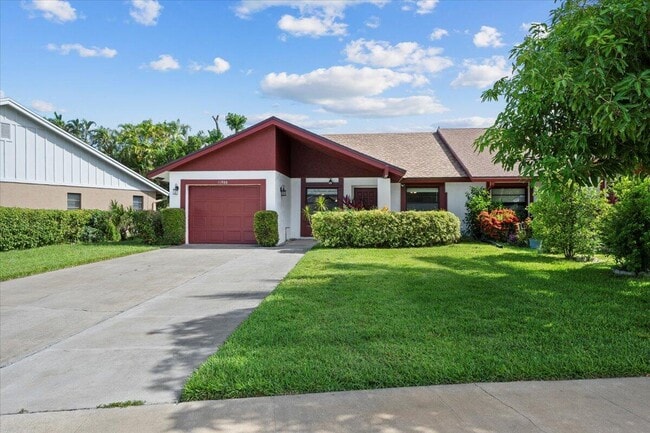Primary Photo - 11888 Suellen Cir