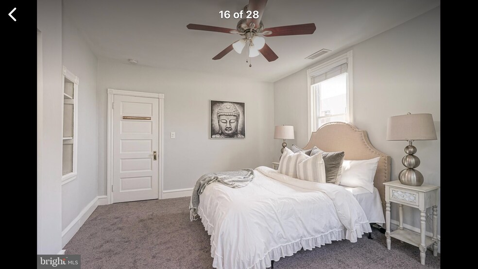 Building Photo - 217 Shurs Ln