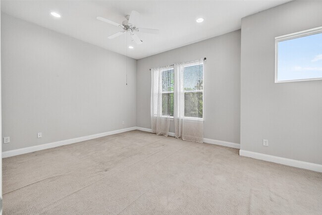 Building Photo - 3127 Leeland St