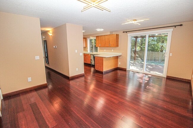 Building Photo - 17630 17th Dr SE