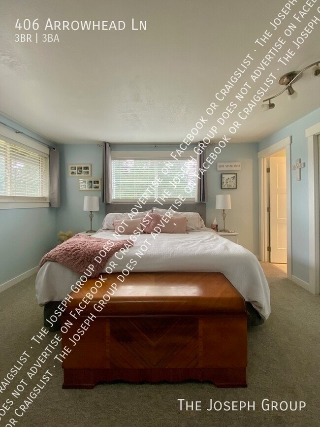 Building Photo - 406 Arrowhead Ln