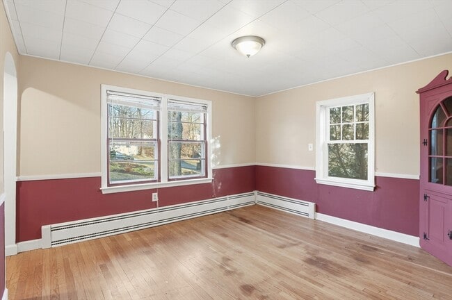 Building Photo - 16 Liberty Dr