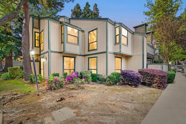 Building Photo - 251 Del Verde Cir