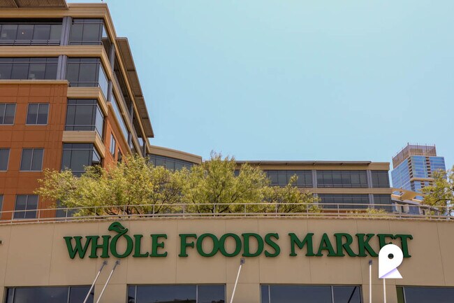 Building Photo - 1211 W 8th St