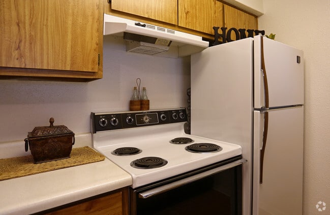 Kitchen - The Gardens Apartments