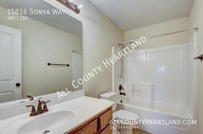 Building Photo - 15816 Sonya Way