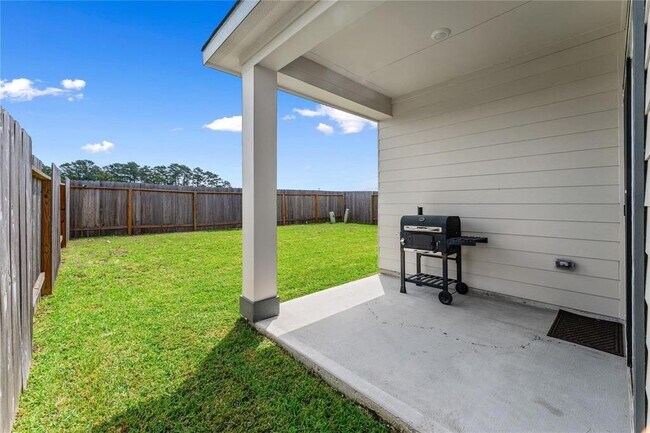 Building Photo - 10138 California Lily Ln