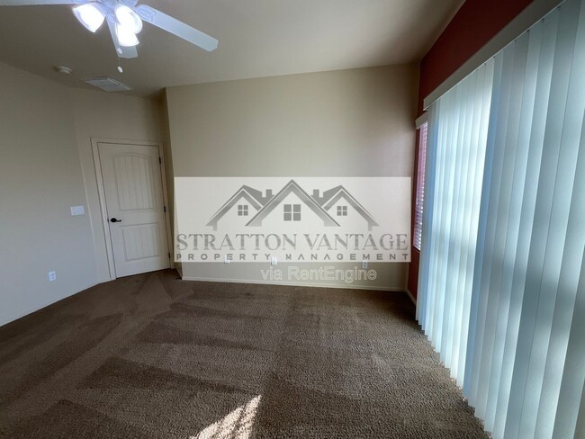 Building Photo - 4709 E Portola Valley Dr