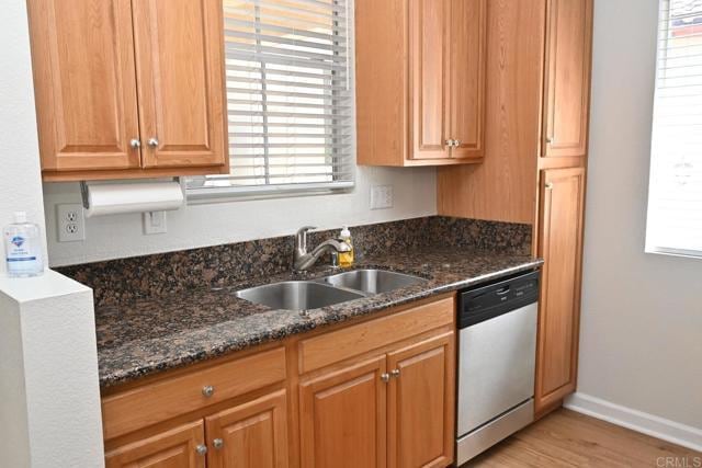 Building Photo - 10880 Sabre Hill Dr