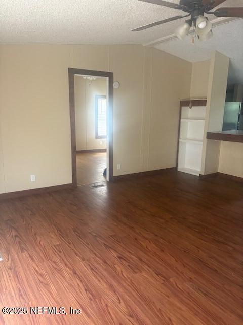 Building Photo - 259 Lakeview Ct