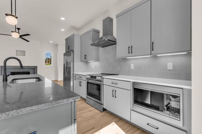 Building Photo - Amazing New Construction in North Nashville!