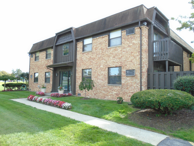 Primary Photo - 3141 Manley Rd