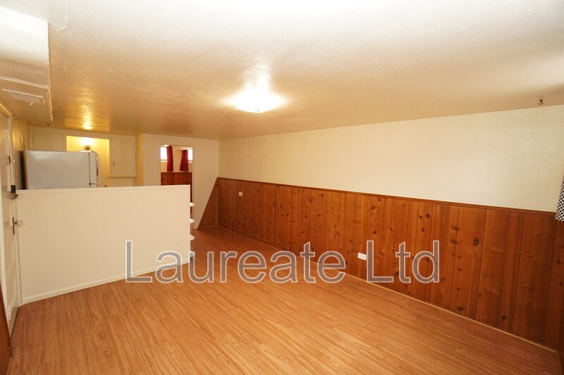 Building Photo - 2425 S Humboldt St