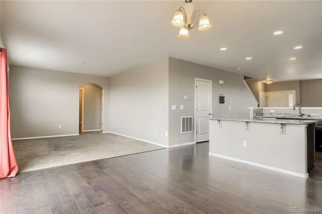 Building Photo - Incredible 4 bedroom home in Reunion.
