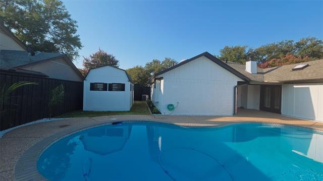 Building Photo - 1933 Oakbluff Dr