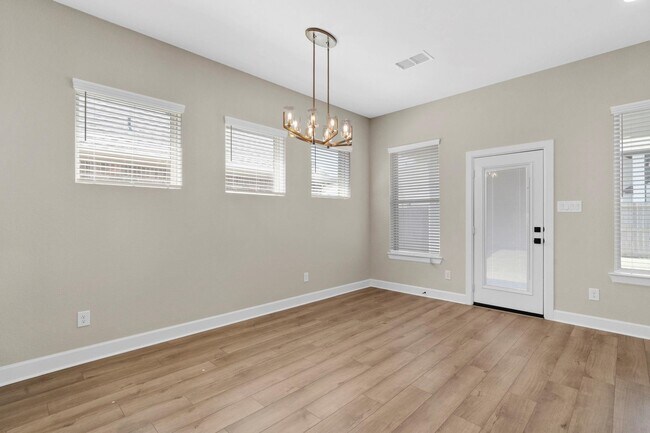Building Photo - 18303 Bluebird Br Ln