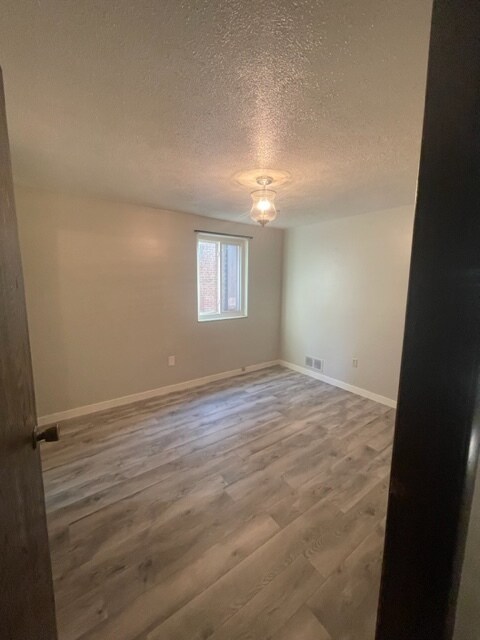 Building Photo - 1502 Radford Rd