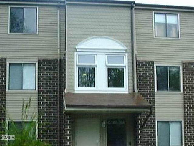 Building Photo - 7 Padanaram Rd