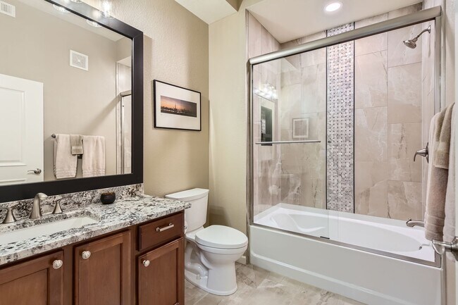 Building Photo - Evolve Real Estate presents: Beautiful 2 Bed/2 Bath Loft Condo, 1523 SQFT, Available May 1st!