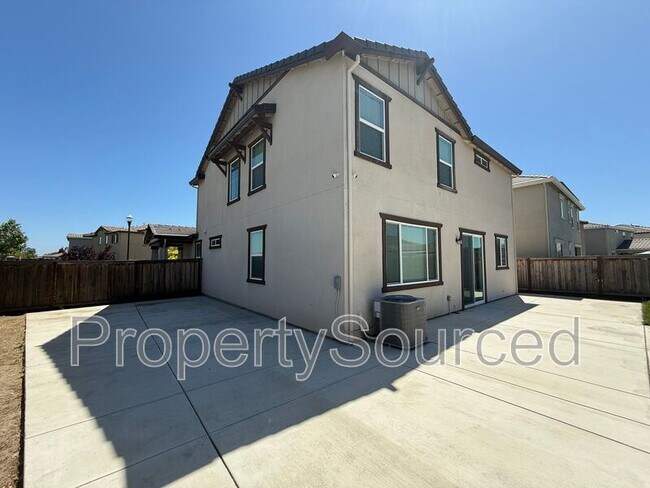 Building Photo - 15601 Sierra Mar Rd