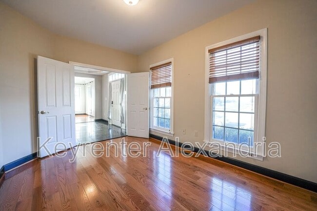 Building Photo - 13568 Heritage Farms Dr