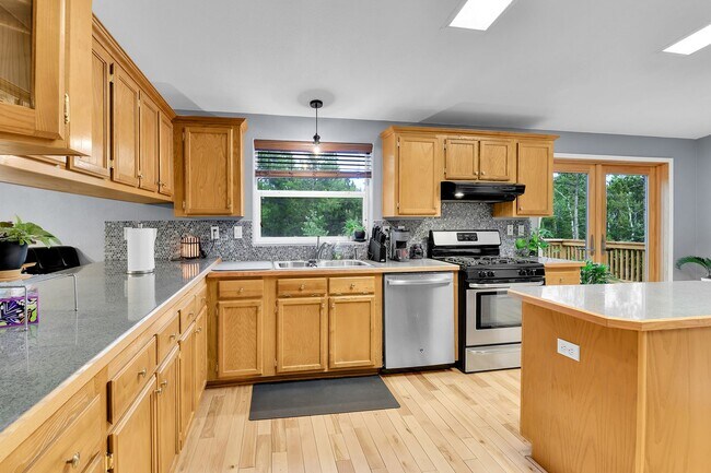 Building Photo - 2773 Coyote Cir