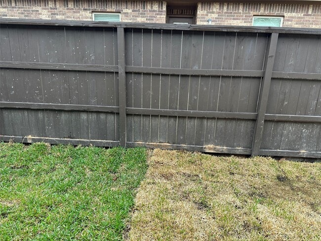 Building Photo - 2606 Appian Wy