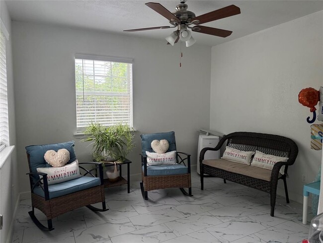 Building Photo - 968 Red Town Rd