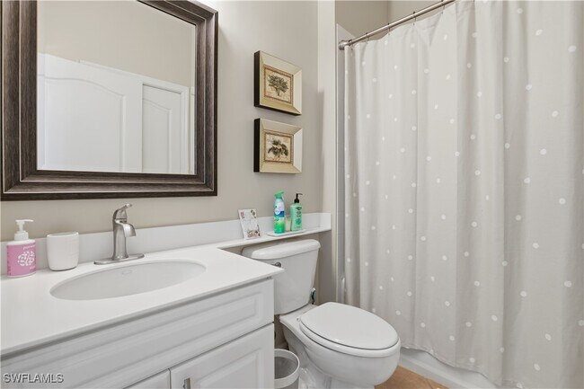 Building Photo - 1214 Sweetwater Ln