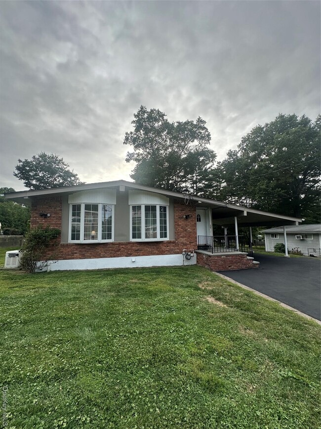 Primary Photo - 200 Quaspeck Blvd