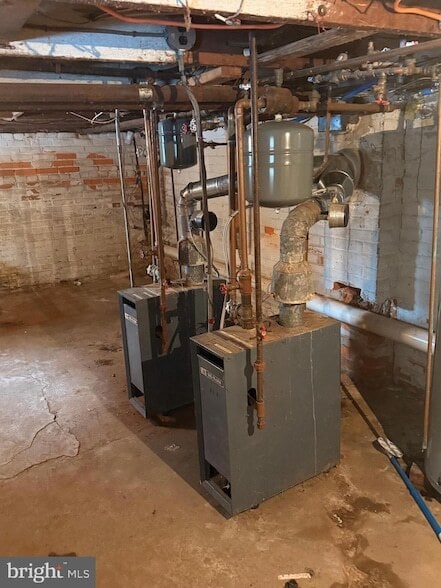 Building Photo - 44 Eighth Street Unit