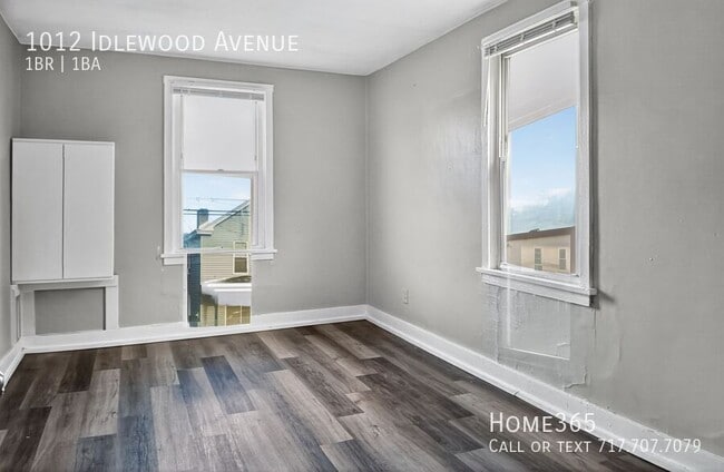 Building Photo - 1012 Idlewood Ave