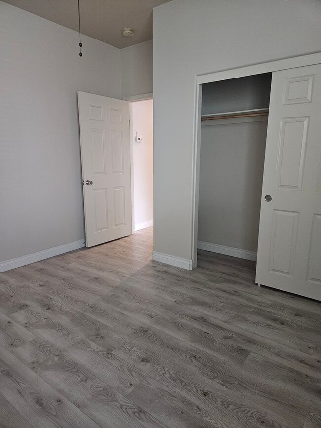 Building Photo - JESS RANCH - 3 BEDROOM