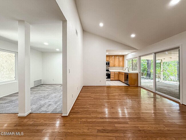 Building Photo - 3761 Patrick Henry Pl