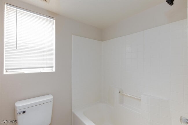 Building Photo - 7809 Idle Spring Ct