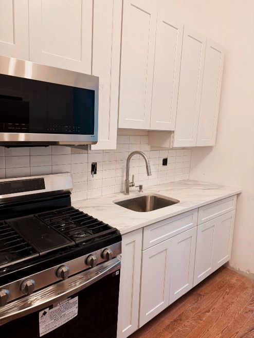 Building Photo - 1208 13th St