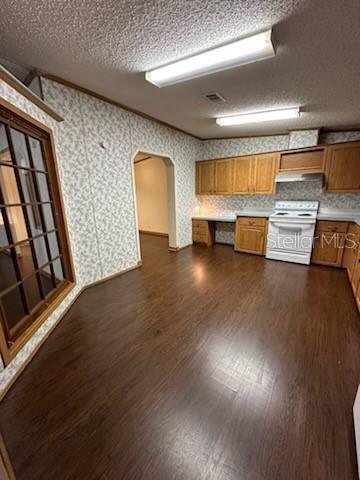 Building Photo - 5540 Payne Rd