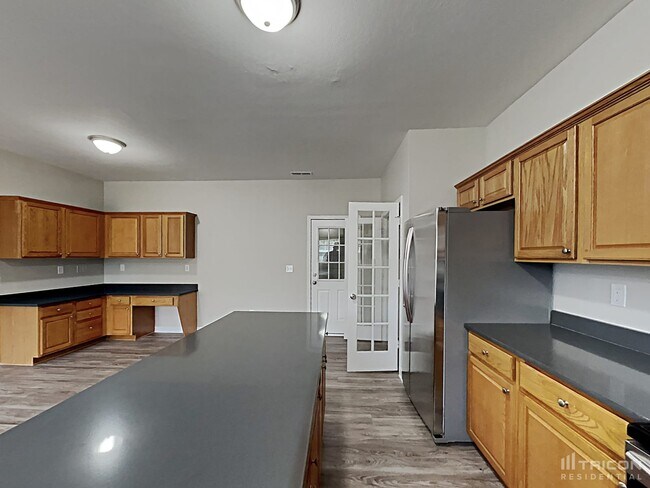 Building Photo - 5101 Stone Park Dr